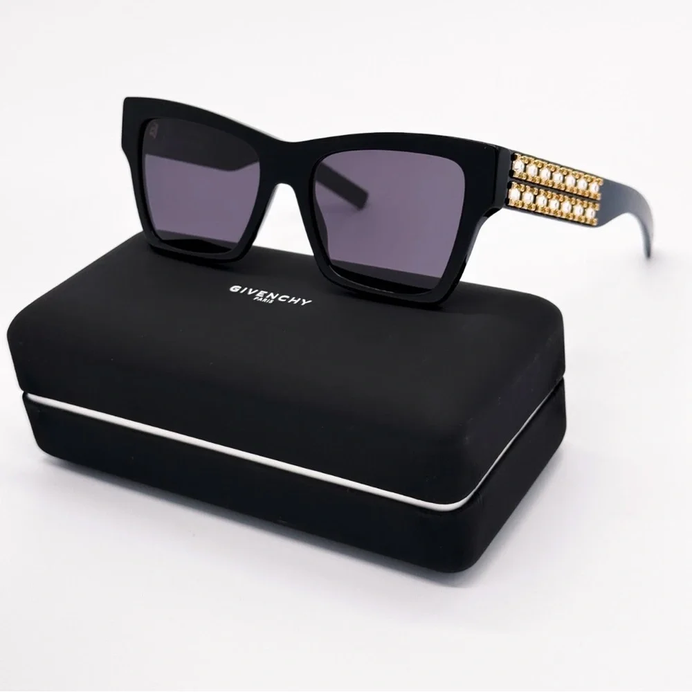 New! Givenchy Elegant Black Sunglasses with Crystals, GV40076I 01A, Authentic - Picture 2 of 11